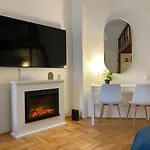 Romantic Centre Flat - Alexandra *