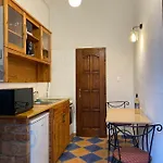 Romantic Centre Flat - Alexandra