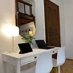 Romantic Centre Flat - Alexandra * בודפשט