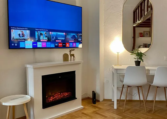 Romantic Centre Flat - Alexandra דירה